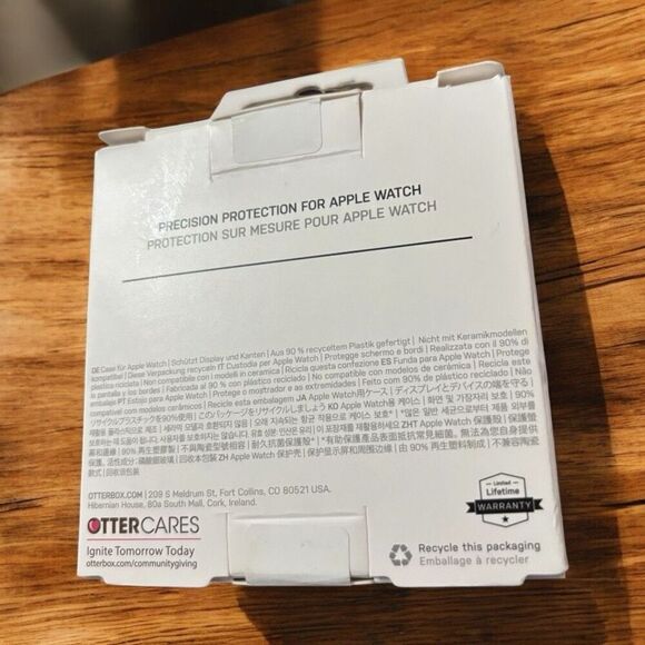 Otterbox All Day Case for Apple Watch Series 7/8/9 (41mm) - Pavement Black - Picture 2 of 2